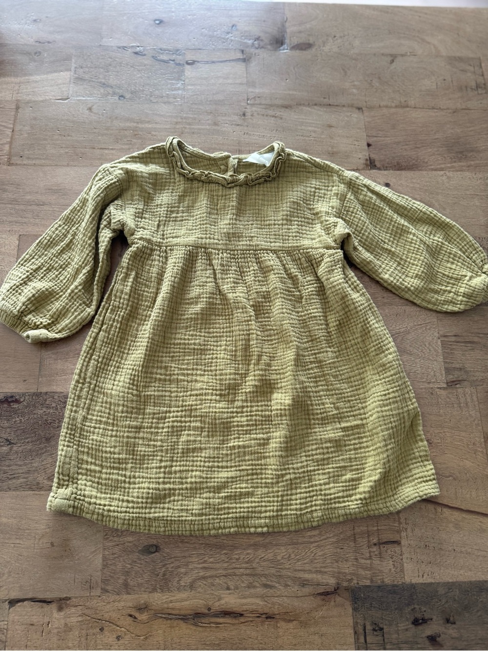H&M chartreuse Ruffled Neck Long-Sleeve Cotton Dress cottagecore sz 3-4 years